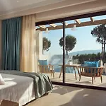 Golden Sun Resort - Adults Only